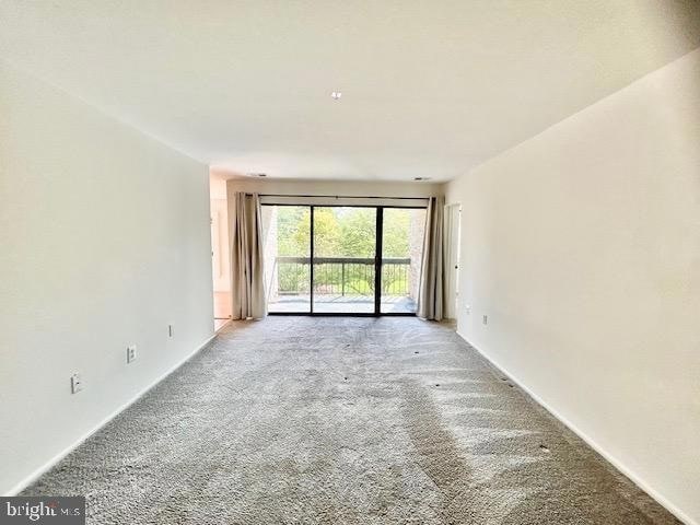 405 Christopher Ave, Unit 12 in Gaithersburg, MD - Building Photo - Building Photo