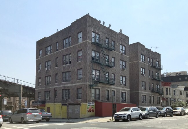 4601 11th Ave in Brooklyn, NY - Building Photo - Building Photo