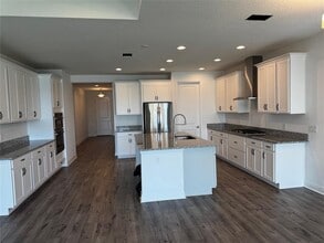 17425 Savory Mist Cir in Lakewood Ranch, FL - Building Photo - Building Photo