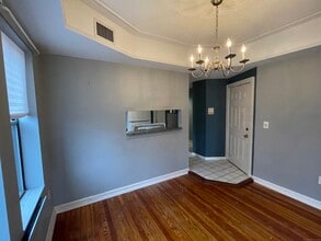 34 Essex St in Hartford, CT - Building Photo - Building Photo