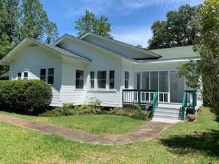 property at 8453 County Farm Rd