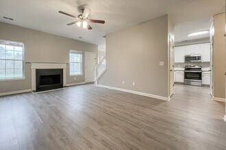 11181 Aliyah Dr in Hampton, GA - Foto de edificio - Building Photo