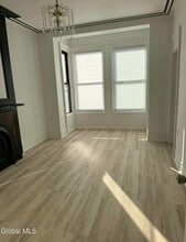 196 4th St in Troy, NY - Building Photo - Building Photo