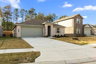 507 Cicero Ln in Pinehurst, TX - Building Photo - Building Photo