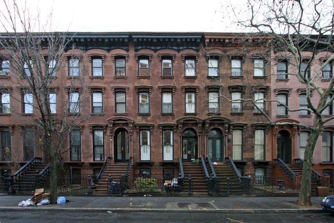 68 Greene Ave in Brooklyn, NY - Foto de edificio - Building Photo