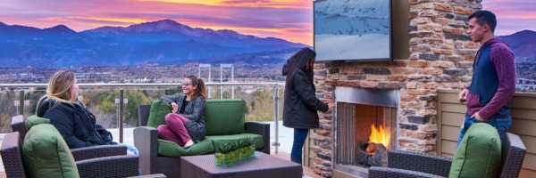 1121 Austin Bluffs Pkwy in Colorado Springs, CO - Building Photo - Building Photo