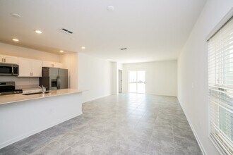 1792 Foreman Rd in Eagle Lake, FL - Building Photo - Building Photo