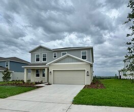 266 Puma Lp in Groveland, FL - Building Photo - Building Photo