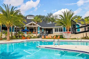 The Quarters Gainesville in Gainesville, FL - Building Photo