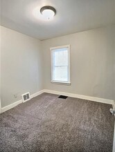 8409 Park Ave in Kansas City, MO - Building Photo - Building Photo