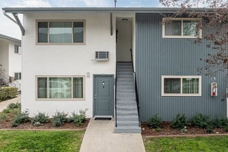 Azusa Hills in Azusa, CA - Building Photo - Building Photo