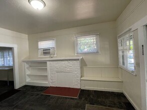 451 E 8th St in Chico, CA - Building Photo - Building Photo