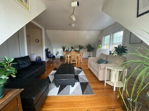 66 Perry St, Unit 4 in Brookline, MA - Building Photo - Building Photo