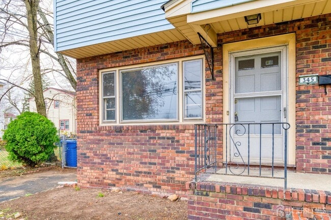 345 Lincoln Blvd in Middlesex, NJ - Building Photo - Building Photo