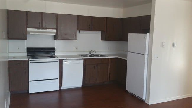 1410 S Center Rd-Unit -1410-5 in Saginaw, MI - Building Photo - Building Photo