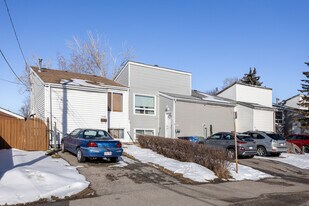 1206 53 St SE in Calgary, AB - Building Photo
