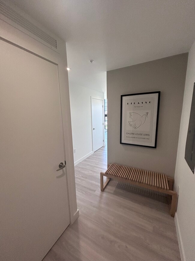 1849 NW 1st Ct, Unit 1012 in Miami, FL - Building Photo - Building Photo