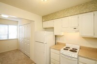 Building Photo - Heathstead Apartments in Charlotte, North Carolina