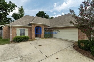 100 Bremen Ct in Madison, MS - Building Photo - Building Photo