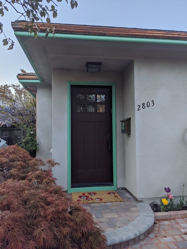 2803 Ashby Ave in Berkeley, CA - Building Photo - Building Photo