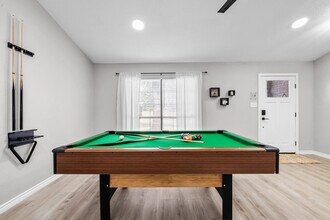 1040 Eagle Dr, Unit SI ID1514800P in Desoto, TX - Foto de edificio - Building Photo