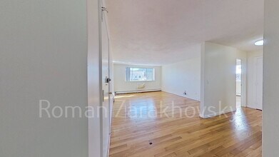 88 Gardner St in Boston, MA - Foto de edificio - Building Photo