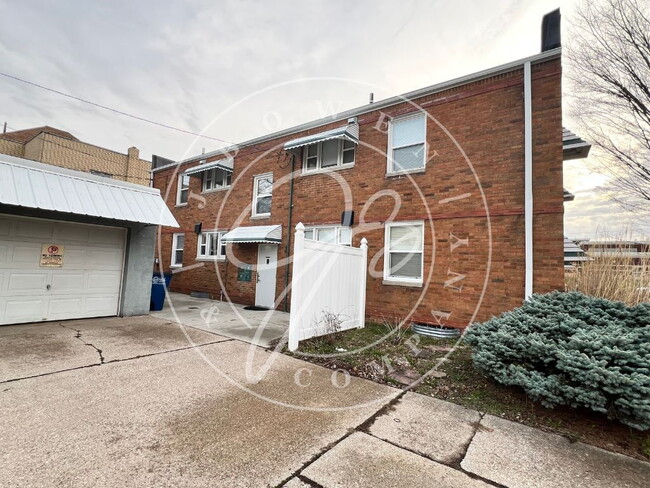 4233 Lewis Ave in Toledo, OH - Building Photo - Building Photo
