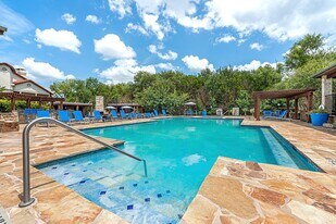 Barton Creek Villas in Austin, TX - Building Photo