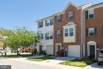 715 Raven Green in Glen Burnie, MD - Building Photo - Building Photo