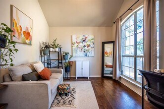 536 Cross Ridge Cir in Fort Worth, TX - Building Photo - Building Photo