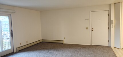 5586 Guilford Rd, Unit 3 in Fitchburg, WI - Foto de edificio - Building Photo