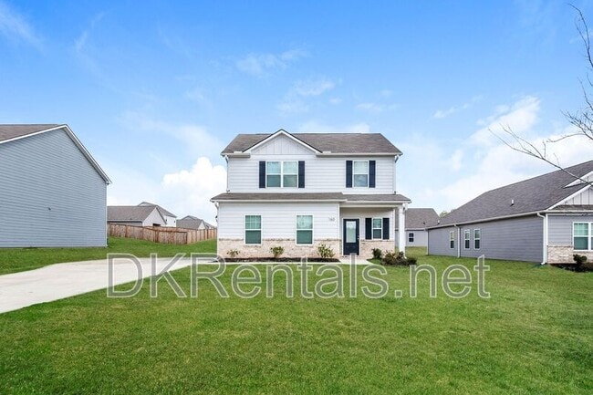 property at 160 Avondale Blvd SE