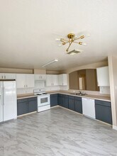 19464 Tahoka Springs Drive in Katy, TX - Building Photo - Building Photo