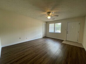 134 Hunter's Run Rd in Athens, GA - Building Photo - Building Photo