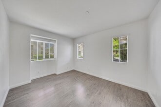 6287 Ancora Ln in Eastvale, CA - Building Photo - Building Photo
