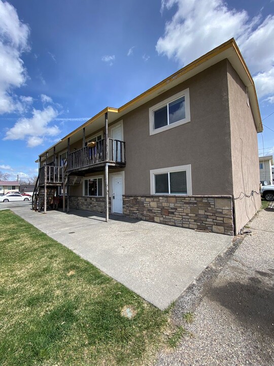 774 May St in Idaho Falls, ID - Building Photo