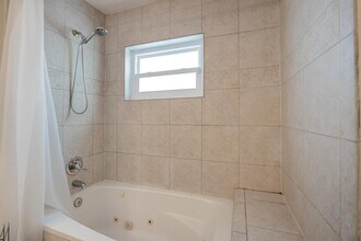 6824 SW 5th St in Pembroke Pines, FL - Building Photo - Building Photo