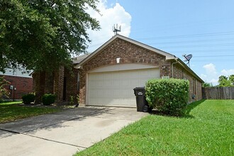 14814 Stocklin Ct in Sugar Land, TX - Foto de edificio - Building Photo