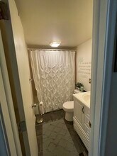 205 E Jolly Rd, Unit A9 in Lansing, MI - Building Photo - Building Photo