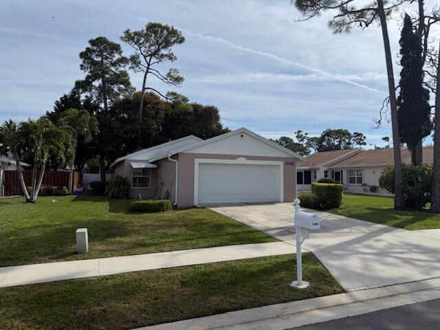 1268 Slash Pine Cir in West Palm Beach, FL - Building Photo - Building Photo