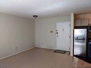 206 Broad St in Bloomfield, NJ - Building Photo - Building Photo