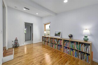 406 W 55th St in Austin, TX - Building Photo - Building Photo