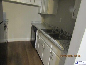 1100-11G2 S Mayfair Terrace in Florence, SC - Building Photo - Building Photo