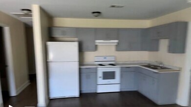 133 Ronald Pride Blvd in Fort Valley, GA - Building Photo - Building Photo