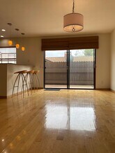913 17th St, Unit 1 in Santa Monica, CA - Building Photo - Building Photo