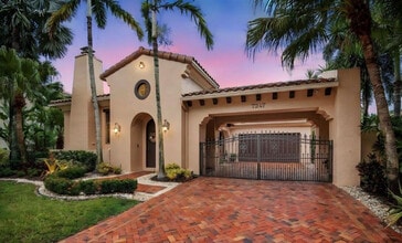 7247 Wisteria Ave in Parkland, FL - Building Photo - Building Photo