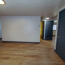 642 N Beard Ave-Unit -Unit A in Shawnee, OK - Building Photo - Building Photo