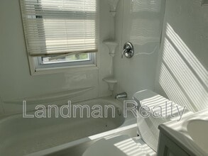 1615 Cedar St in Turtle Creek, PA - Building Photo - Building Photo