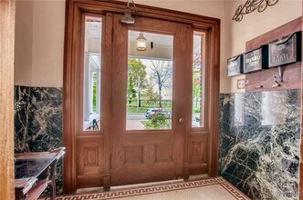 720 Buffalo Ave in Niagara Falls, NY - Building Photo - Building Photo