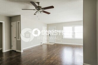 7003 Jackson Ave in Kansas City, MO - Building Photo - Building Photo